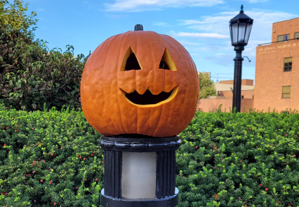 Spooky Season Fall festivities in Pittsburgh • The Duquesne Duke